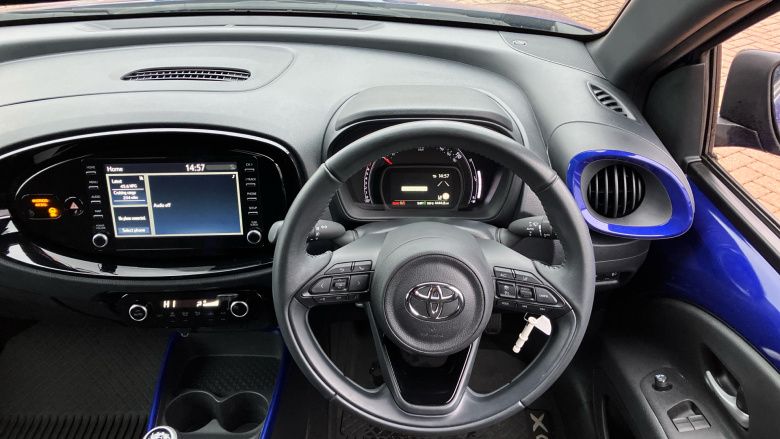 Toyota Aygo X 1.0 VVT-i Edge 5dr Petrol Hatchback